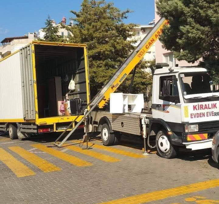 أفضل شركة نقل أثاث بمدينة نصر | أكبر شركات نقل العفش وونش رفع وتغليف احترافي 2025