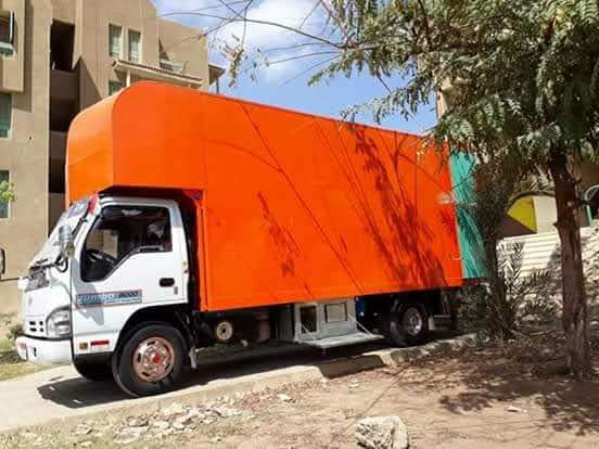 عربية نقل أثاث مجهزة في التجمع الخامس لنقل الأثاث المنزلي والمكتبي